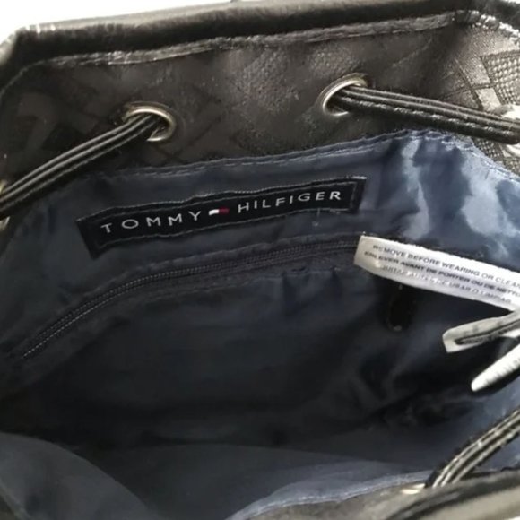 Tommy Hilfiger Crossbody Black Bag - Picture 4 of 4